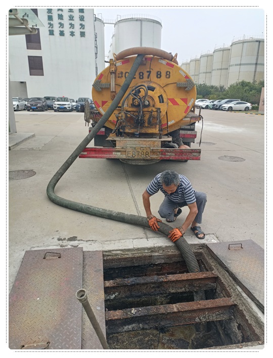 广陵隔油池清掏